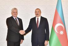 Presidentes de Cuba y Azerbaiyán.