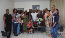 Graduados en Cuba rinden homenaje a Fidel Castro en Las Bahamas 