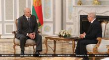 Recibe el Presidente de Belarús Alexander Lukashenko a Embajador cubano.