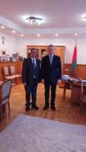 Visita del Embajador cubano en Belarús a la Academia de Administración Pública adjunta al Presidente de Belarús.