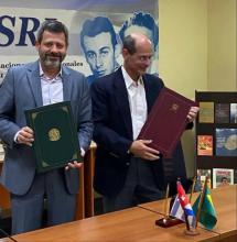 Se firman memorandos de entendimiento entre instituciones académicas diplomáticas.
