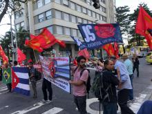 Solidaridad con Cuba realiza manifestación frente al Consulado estadounidense en Río de Janeiro.