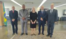 O Presidente do Tribunal Supremo Popular da República de Cuba participou em Brasília das comemorações do 35º aniversário do Superior Tribunal de Justiça.