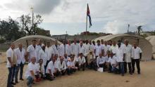 Médicos cubanos atienden damnificados en Mozambique tras el ciclón.