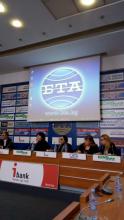 Este martes 19 de febrero, con la valiosa colaboración de la Unión de Periodistas Hispanohablantes de Bulgaria, de la Unión de Periodistas de Bulgaria y de la Agencia Búlgara de Noticias (BTA), se celebró en la sede de la citada agencia una Conferencia de Prensa para difundir la Verdad sobre la Patria de Bolívar, de Chávez y de Maduro. 