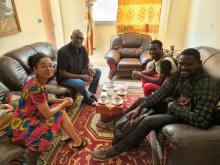 Recibe el Encargado de Negocios de Cuba en Burkina Faso a directiva del Centro de Estudios Thomas Sankara.
