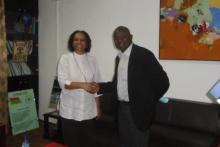 Recibe Ministro de Deportes y Recreación de Burkina Faso a Embajadora de Cuba