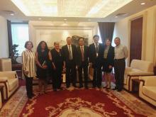 中古双方加强文化联络