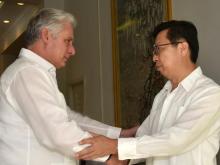 Reitera Presidente cubano apoyo y solidaridad al gobierno y pueblo chinos ante brote del coronavirus.