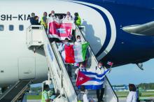 Llegan a Cuba médicos que apoyaron lucha contra la Covid-19 en Italia