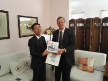 古巴驻华使馆与中国学术机构举行会晤 增进两国间的友好关系与相互了解 古巴驻华使馆与中国学术机构举行会晤 增进两国间的友好关系与相互了解