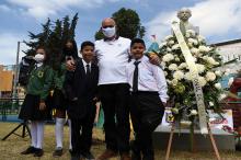 Bogotá, 30 ene (Prensa Latina) Con la siembra de dos rosales blancos, por niños cubanos y colombianos, concluyó hoy las jornadas de celebración del aniversario 169 del natalicio del Apóstol de la independencia José Martí.