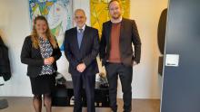 Mayor of Silkeborg receives the Ambassador of Cuba.