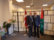 Embajador de Cuba visita la sede diplomática de Palestina en Copenhague
