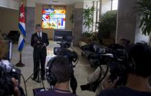 Declaraciones a la prensa del director general de EE.UU. del MINREX, Carlos Fernández de Cossío sobre la decisión del Gobierno de incluir a Cuba en la lista de Estados patrocinadores del terrorismo. Declaraciones a la prensa del director general de EE.UU. del MINREX, Carlos Fernández de Cossío sobre la decisión del Gobierno de incluir a Cuba en la lista de Estados patrocinadores del terrorismo.