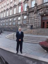The Ambassador of Cuba in Denmark maintains a fraternal meeting with the Socialist Parliamentarian.