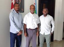 Deux professionnels djiboutiens remercient Fidel Castro pour sa formation académique à Cuba