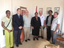 Recibe Embajador de Cuba en Dominica a funcionarios de educación y de la oficina del PNUD en este país