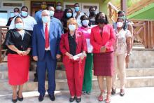 Reciben estudiantes dominicos becas para estudios universitarios en Cuba.