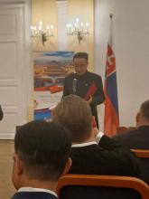Asiste Embajador cubano a recepción en ocasión del 76 aniversario de la fundación de la República Popular China