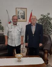 Embajador de Cuba sostiene encuentro con Eugen Császár, Vicepresidente de la Asociación de Amigos de Cuba en Eslovaquia.