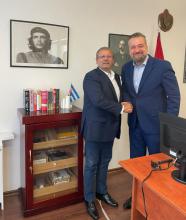 Embajador cubano sostiene encuentro con el eurodiputado eslovaco Ľuboš Blaha