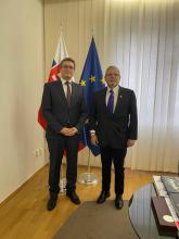 Embajador de Cuba sostiene encuentro con el Director de Américas de la Cancillería eslovaca