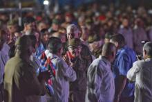 La Revolución Cubana sigue de pie, combatiendo, con la frente en alto y la dignidad intacta