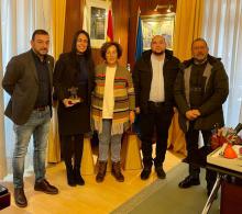 Cónsul General de Cuba en Santiago de Compostela realiza visita al Ayuntamiento de Mieres