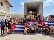 Se cargan desde Valencia más toneladas de solidaridad con Cuba