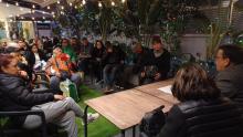 Intercambia Consul General en Barcelona con miembros de la Asociación de Cubanos Residentes en Salou