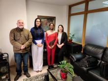 Alcalde de Ares visita el Consulado General de Cuba en Santiago de Compostela