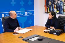 Cónsul General de Cuba en Santiago de Compostela se reúne con el Director General de Cultura de la Junta de Galicia