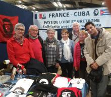 Asociación de Amistad France - Cuba rinde homenaje al Comandante en Jefe, Fidel Castro, en la Fiesta de la Humanité de la región de Bretaña.
