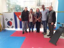 Embajada de Cuba en Grecia sostiene encuentro con cubanos residentes en la ciudad de Amaliada, Peloponeso.