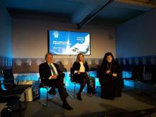 Ministro Alterno de Relaciones Exteriores y Arzobispo Atenagoras elogian a Cuba en Foro económico de Delfos.