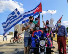 Participan griegos residentes en Cuba en caravana contra el bloqueo