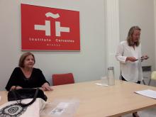 Catedrática cubana imparte conferencia sobre Jose Martí en Grecia 