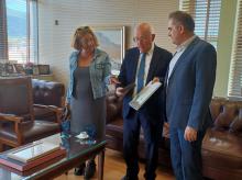 Encuentro con alcalde de Kalamata Encuentro con alcalde de Kalamata