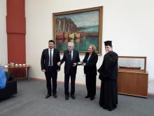 Reciben a Arzobispo Atenagóras y Embajadora de Cuba en Ministerio de Marina griego