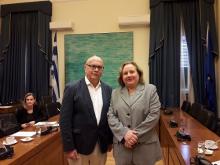 Reciben en Parlamento griego a Embajadora de Cuba