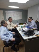 Dr. Contreras de ARSA, recibe al embajador de Cuba y al jefe de la BMC