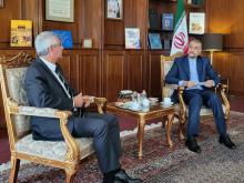 Recibe Canciller iraní al viceministro cubano Elio Rodríguez Perdomo
