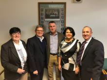 Fraternal encuentro en Belfast con dirigencia del Sinn Féin.