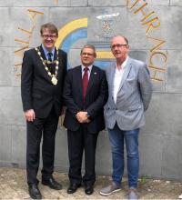 Embajador de Cuba realiza visita de trabajo a la ciudad de Galway.