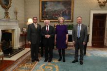 El Presidente de Irlanda envía saludo solidario al pueblo de Cuba.