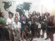 Con una sencilla ceremonia, la Embajada de Cuba sirvió de sede para la celebración del Día Internacional de la Mujer.