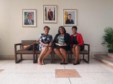 Cuban Ambassador to Jamaica, H.E Mrs Inés Fors Fernández, was received at the Jamaican Ministry of Foreign Affairs and Foreign Trade by the Director of the Caribbean and Americas Departament, Ms Marsha Coore Lobban, to review the main issues of the bilateral agenda.