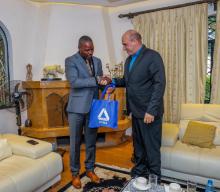 Presidente de Somalia recibe las cartas credenciales de nueva Embajadora de Cuba