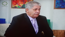Embajador cubano realiza presentación en el Programa Televisivo Hala Kuwait.